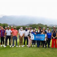 Hacen donativo profesionales en Monterrey