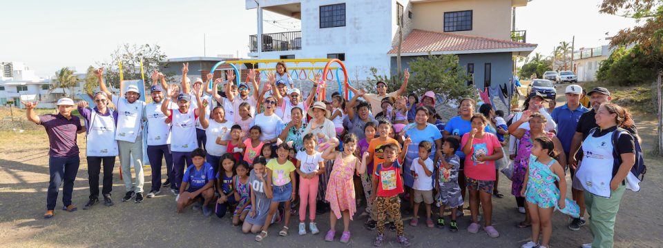 Rehabilitan parque comunitario en Playa Libertad en Veracruz