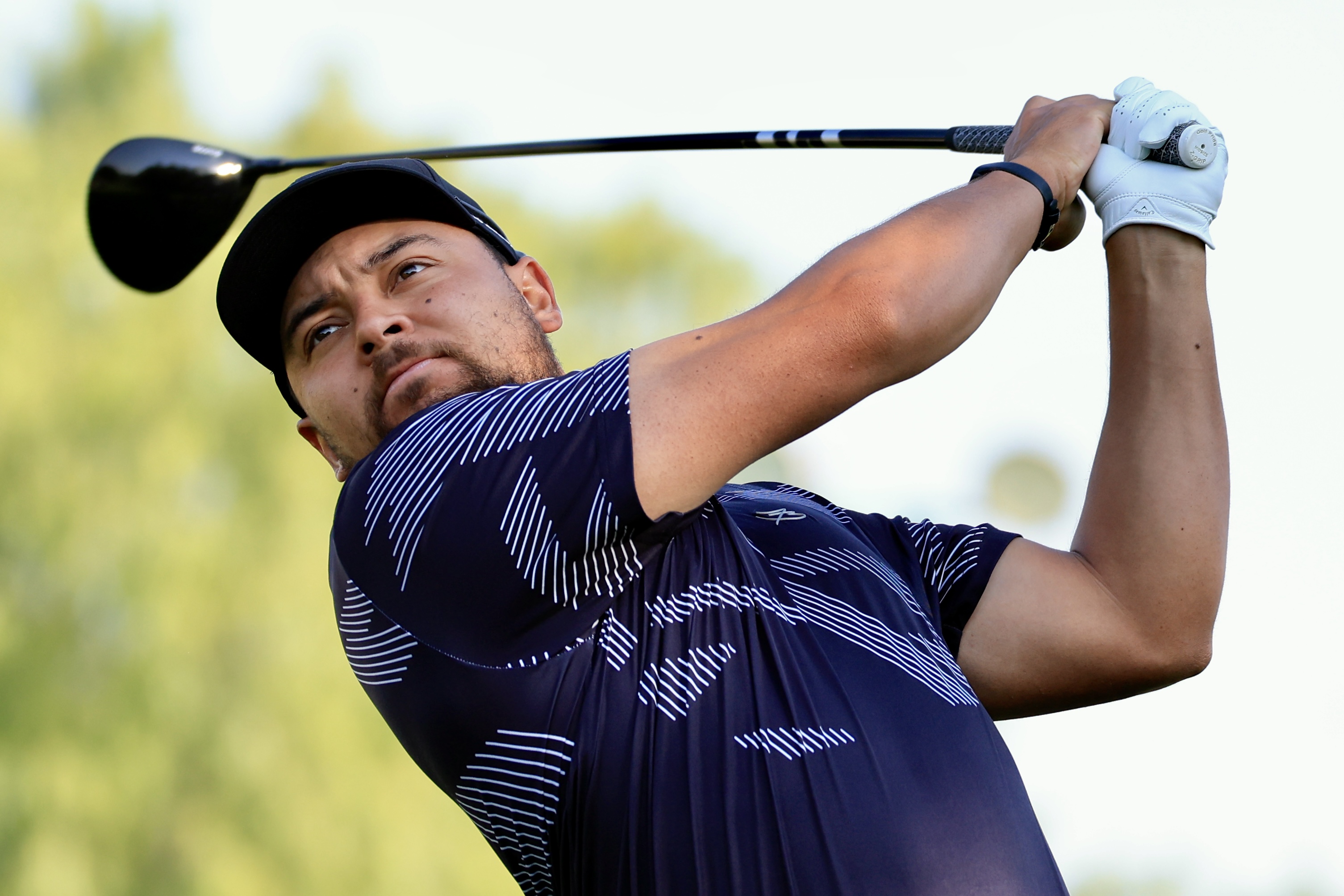 Michael Herrera toma la delantera en el Tour Championship