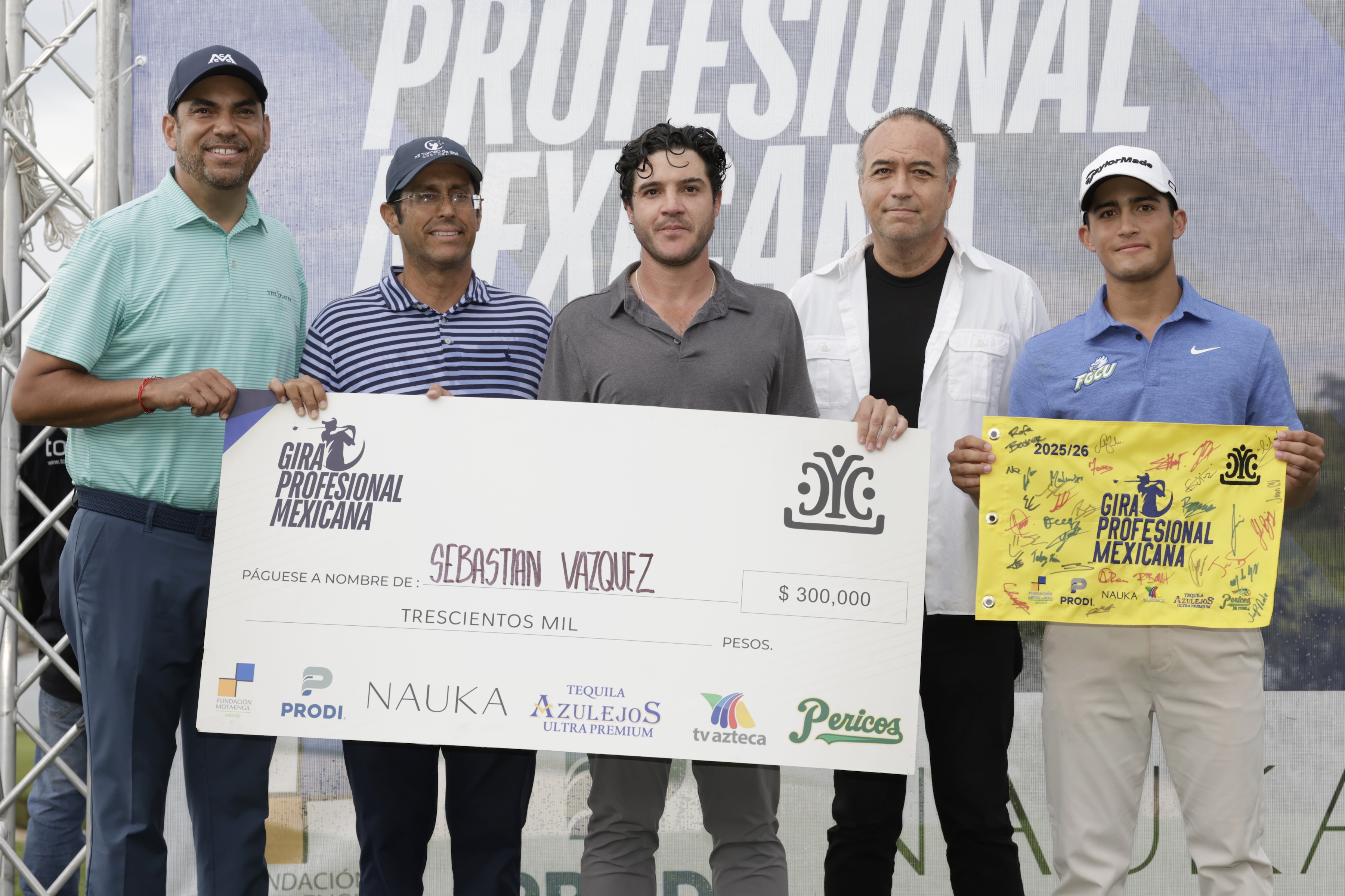 Sebasti�n V�zquez se reencuentra con el triunfo en la GPM