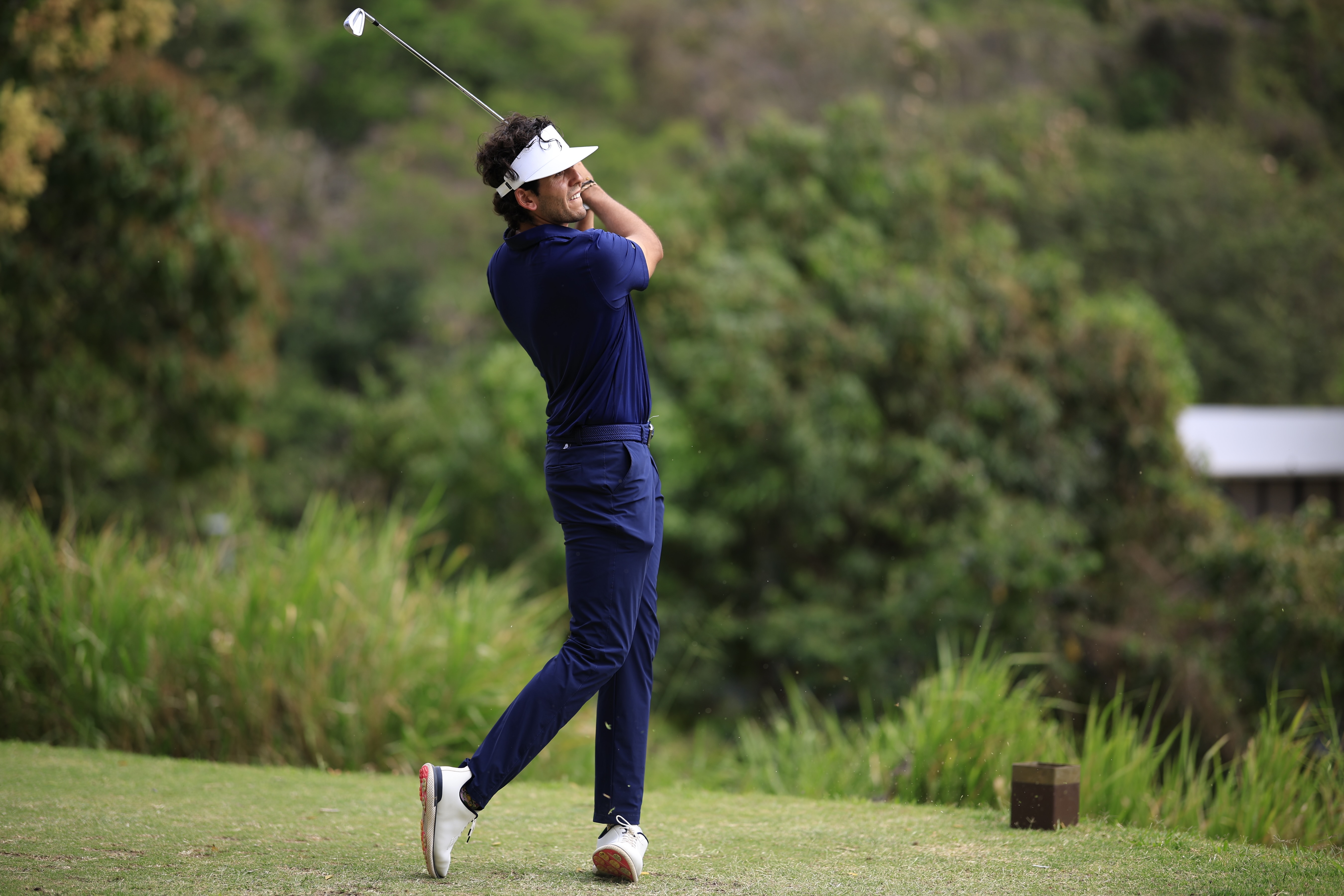 Empatando r�cord de campo, Juan Camilo Vesga asumi� el liderato en El Salvador