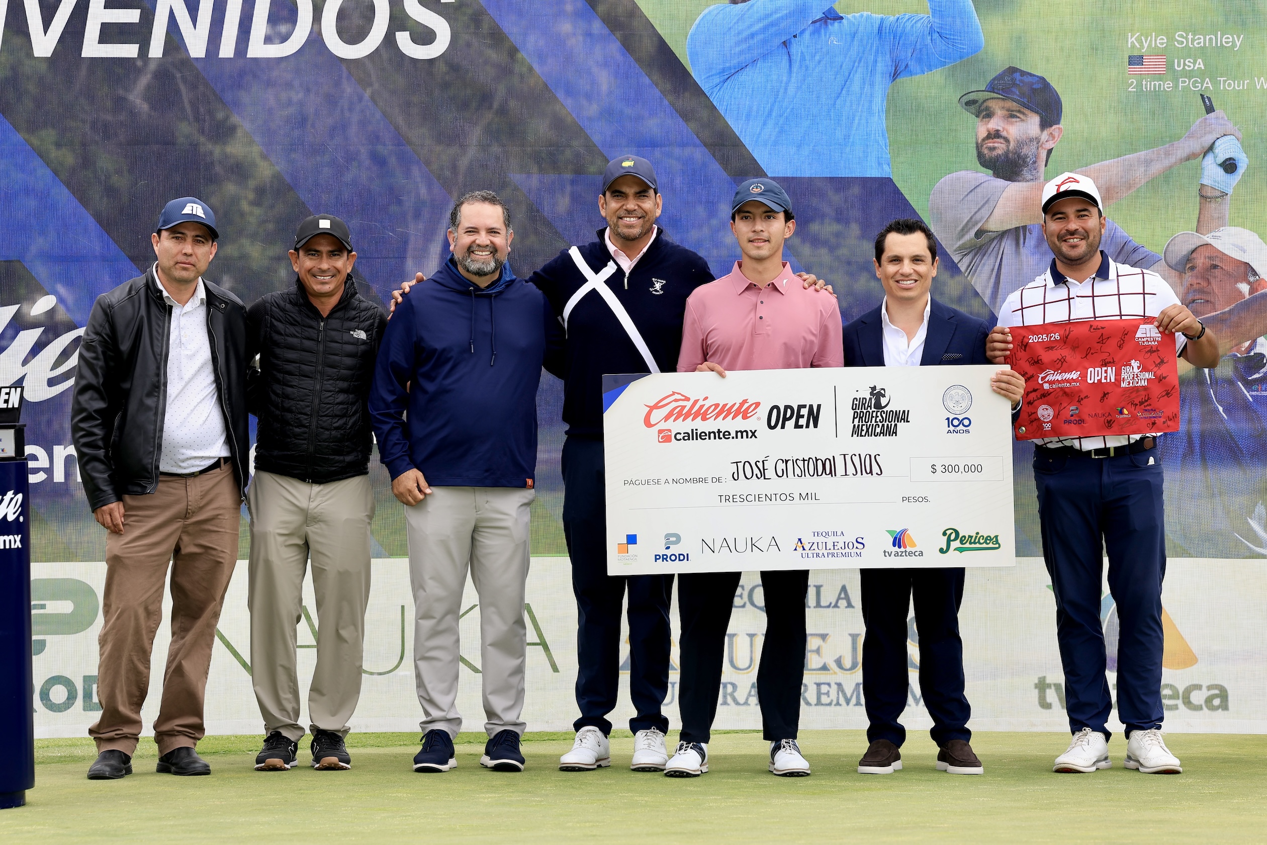 Jos� Crist�bal Islas se corona campe�n del Caliente.mx Open�