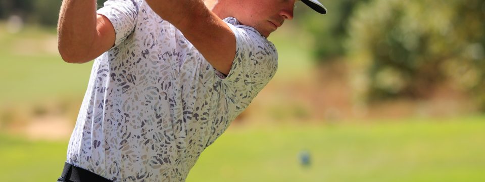 Estadounidense Mason Glinski toma la delantera en el The Golf Club of California